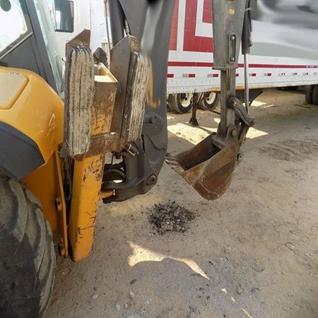 Used BL60B 4x4 Loader Backhoe – Volvo for Sale